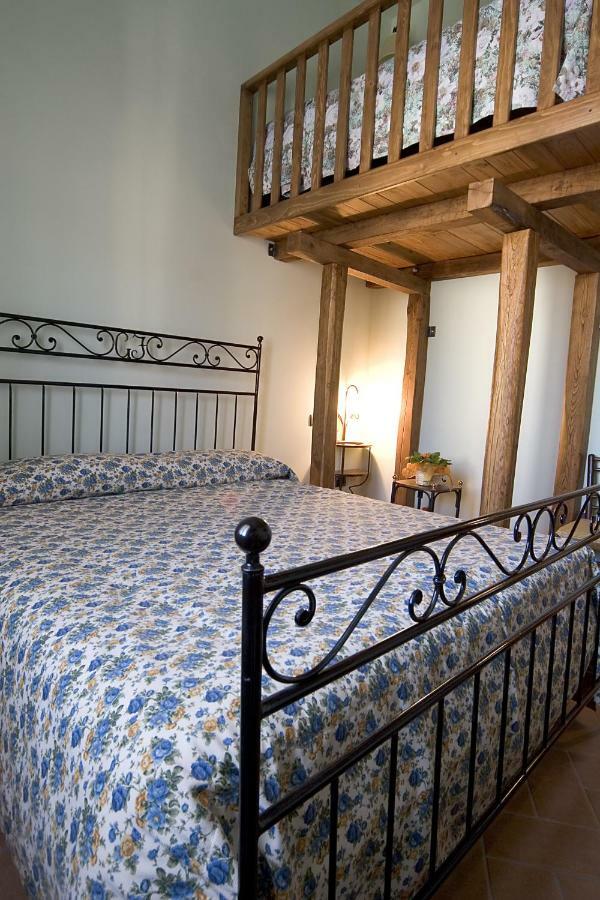 Angolo Del Gelsomino Castel Ritaldi Extérieur photo