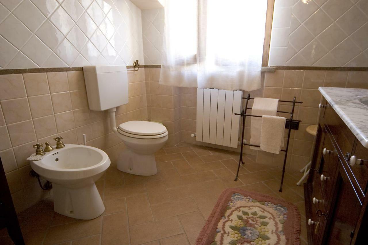 Angolo Del Gelsomino Castel Ritaldi Extérieur photo