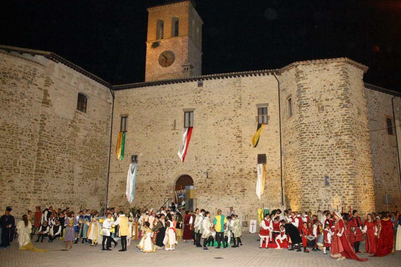 Angolo Del Gelsomino Castel Ritaldi Extérieur photo