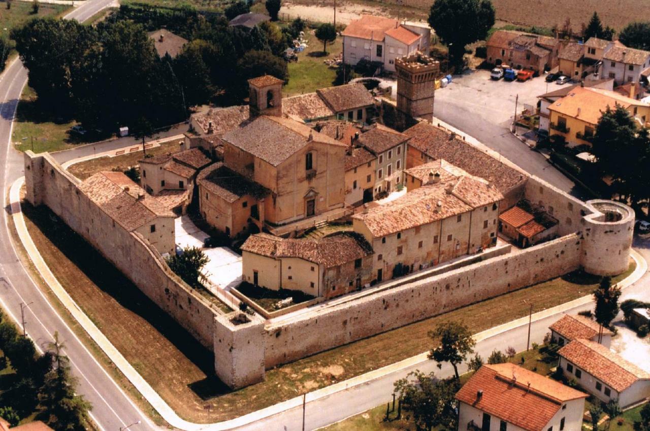 Angolo Del Gelsomino Castel Ritaldi Extérieur photo