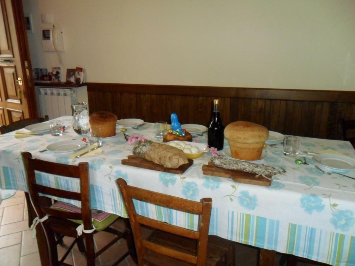 Angolo Del Gelsomino Castel Ritaldi Extérieur photo